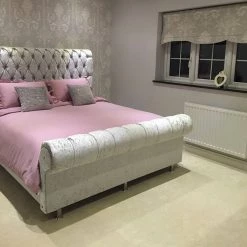 FIL CROWN SLEIGH CRUSHED VELVET BED BED COLLECTION