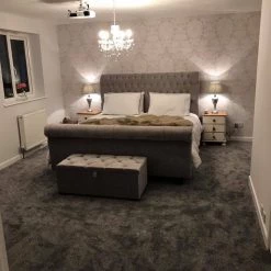 FIL CROWN SLEIGH CRUSHED VELVET BED BED COLLECTION 12 FIL CROWN SLEIGH CRUSHED VELVET BED BED COLLECTION