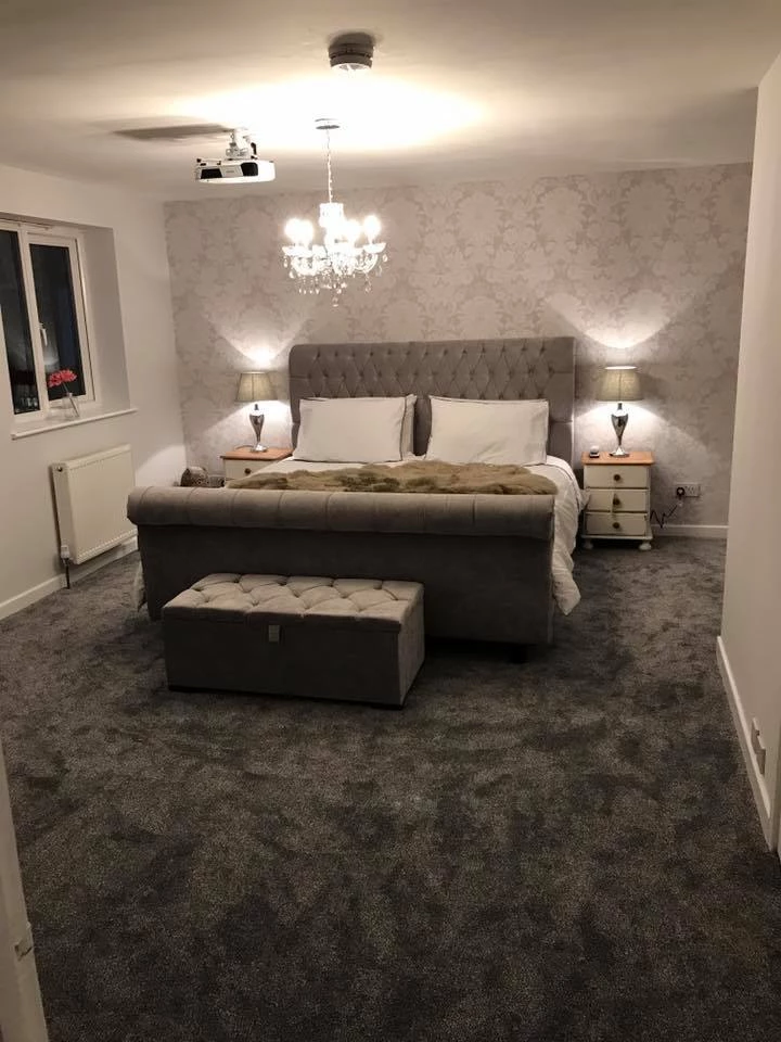 FIL CROWN SLEIGH CRUSHED VELVET BED BED COLLECTION 5 FIL CROWN SLEIGH CRUSHED VELVET BED BED COLLECTION