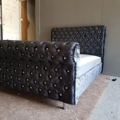FIL Dicaprio Sleigh Crushed Velvet Bed