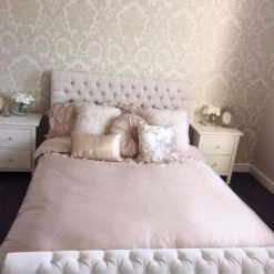 FIL Sleigh Chesterfield Crushed Velvet Bedframe 39 FIL Sleigh Chesterfield Crushed Velvet Bedframe