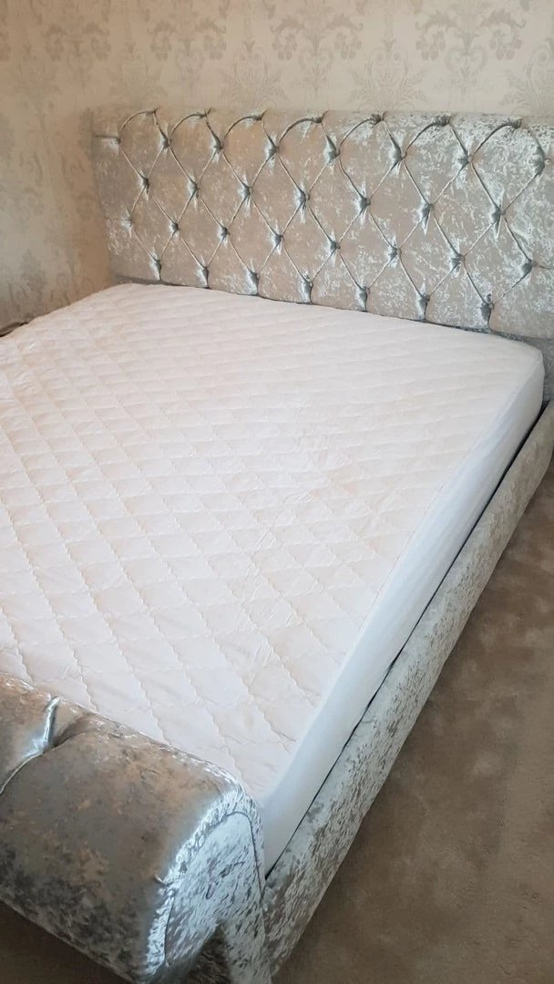 FIL CROWN SLEIGH CRUSHED VELVET BED BED COLLECTION 8 FIL CROWN SLEIGH CRUSHED VELVET BED BED COLLECTION