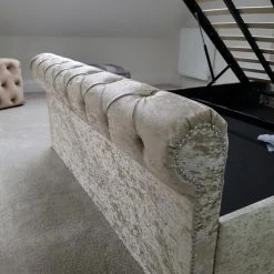 FIL BED COLLECTION Sleigh Ottoman Gaslift Chesterfield Crushed Velvet Storage Bed