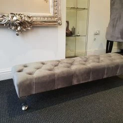 Furniture Imports LTD Plush Velvet Chesterfield FootStool With CRYSTAL DIAMONDS Pouffe Footstool Living Room Footstool