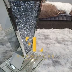 ASR INTERIOR Crushed Diamond V Console Table