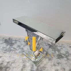 ASR INTERIOR Crushed Diamond V Console Table