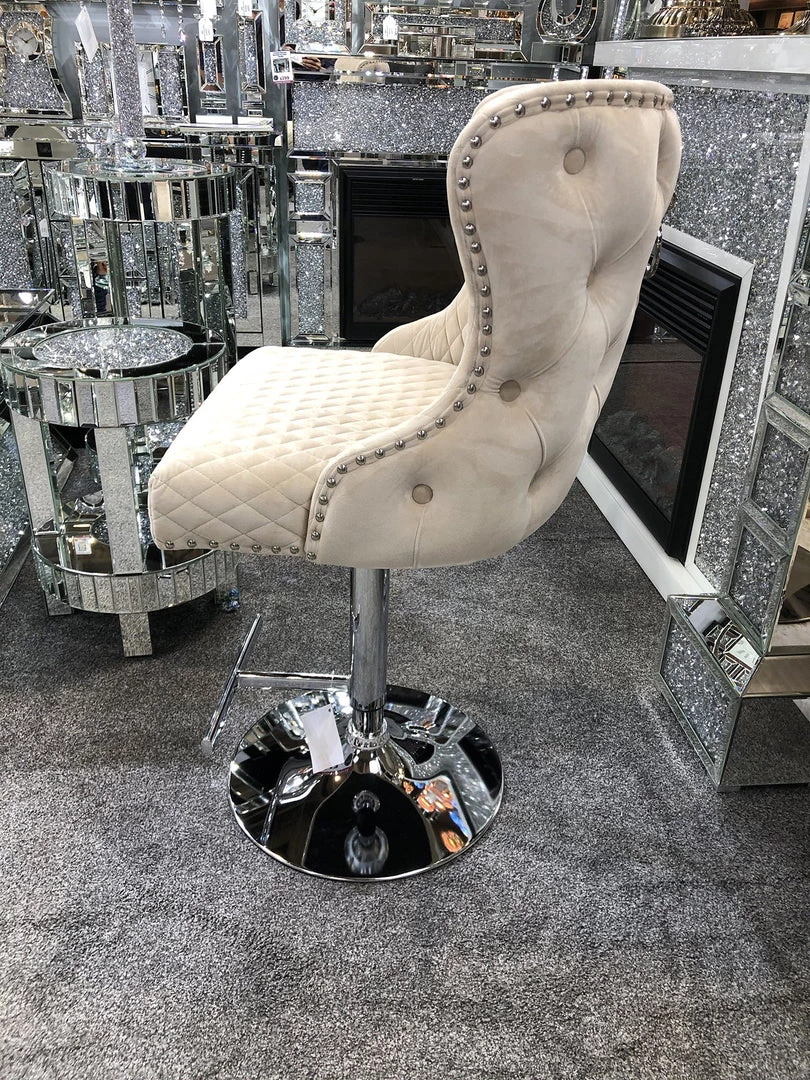 ASR INTERIOR SALE ITEMS Valentino Luxury Lion KnockerBack Barstool - 4 Colours 19 ASR INTERIOR SALE ITEMS Valentino Luxury Lion KnockerBack Barstool - 4 Colours