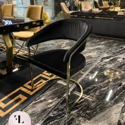 Furniture Imports LTD ROMA DINING TABLE SET