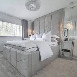 FIL KNIGHTSBRIDGE BED IN PLUSH VELVET